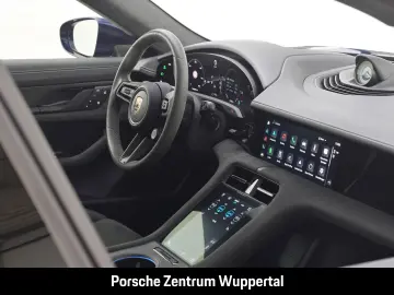 PORSCHE Taycan GTS Sport Turismo HA-Lenkung Head-Up