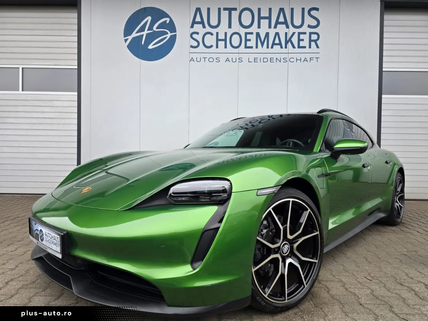 PORSCHE Taycan Sport Turismo MAMBAGRÜN 21 Zoll 360  PANO