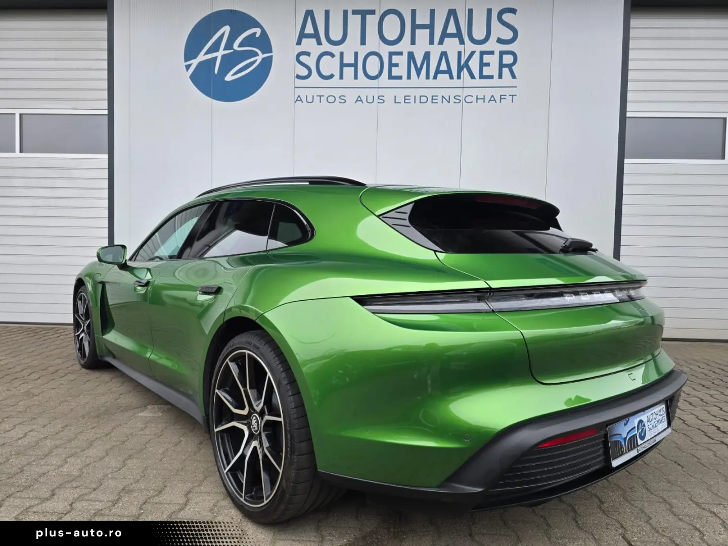 PORSCHE Taycan Sport Turismo MAMBAGRÜN 21 Zoll 360  PANO