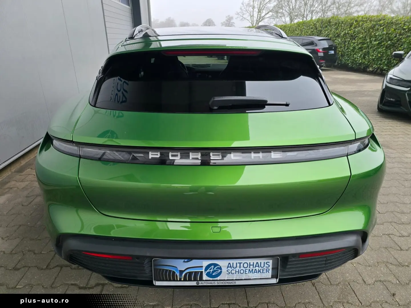 PORSCHE Taycan Sport Turismo MAMBAGRÜN 21 Zoll 360  PANO