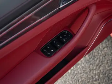 PORSCHE Panamera Turbo S SportDesign Paket Pano Matrix