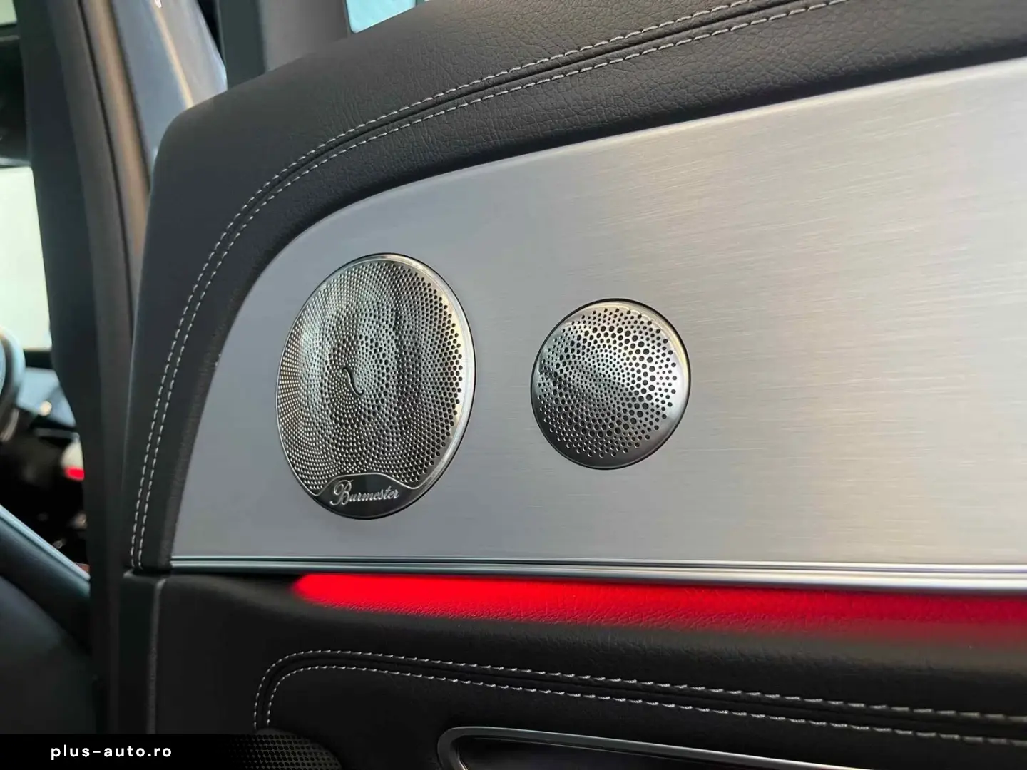 Mercedes-Benz E 220 d AMG Pano Burm Distr HUD