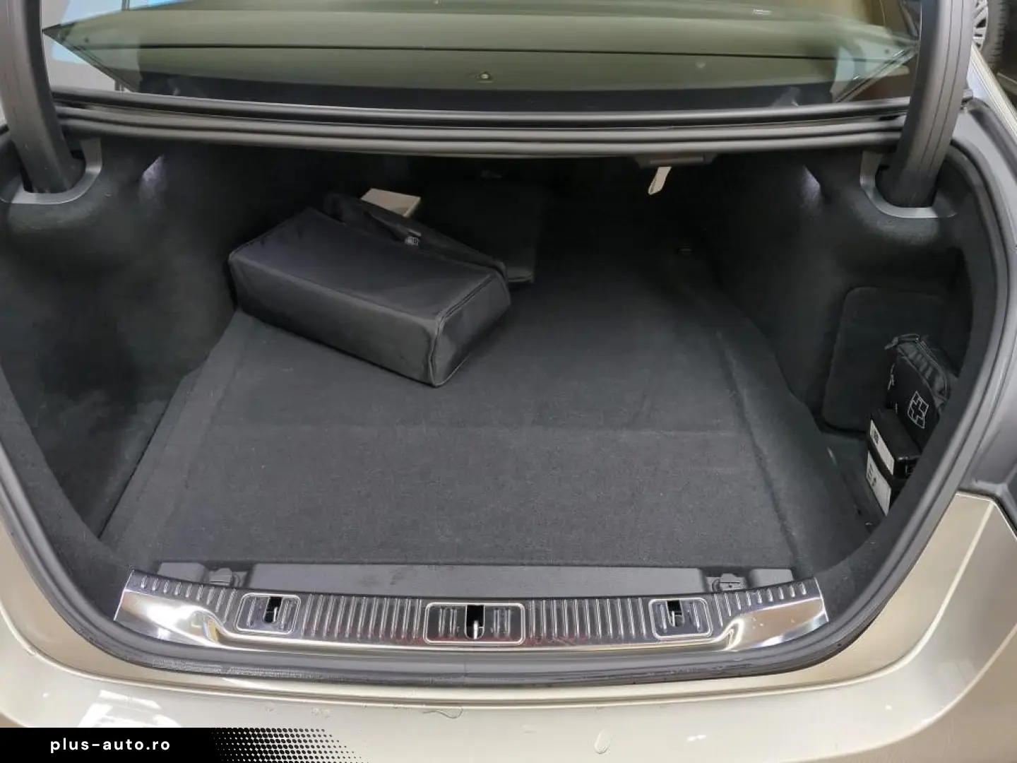 MERCEDES-BENZ S 580e L 4Matic AMG Executive Chauffeur