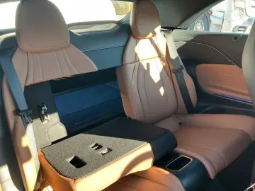 MERCEDES-BENZ CLE 200 Cabriolet AMG Line LED 360 K Keyless