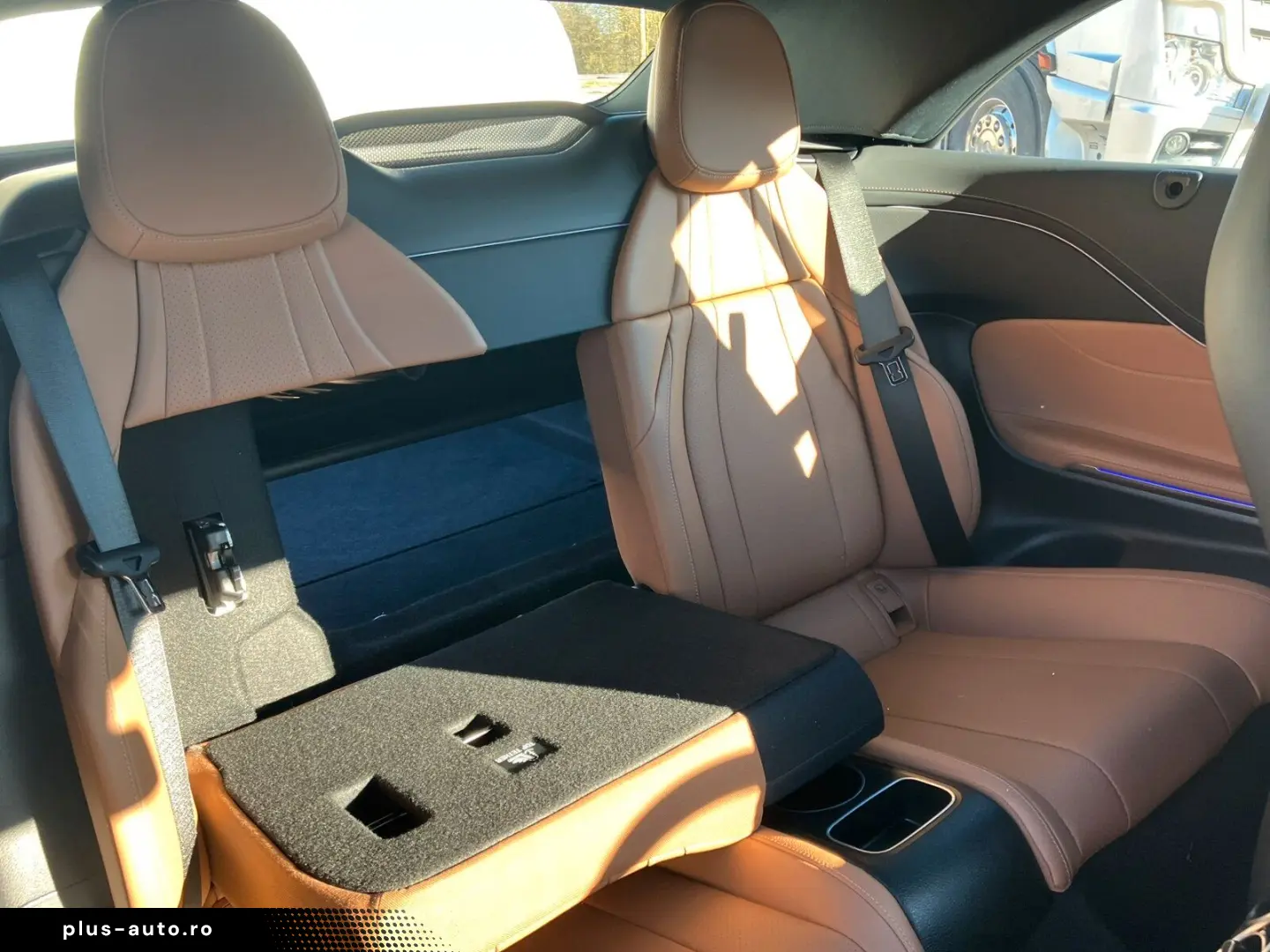 MERCEDES-BENZ CLE 200 Cabriolet AMG Line LED 360 K Keyless