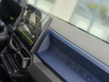 Dacia Duster Hybrid 140 Journey - autovehicul nou 0km