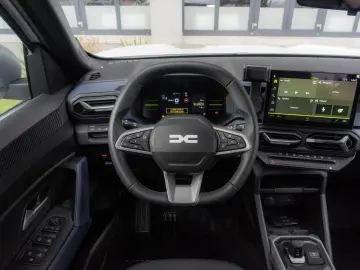 Dacia Duster Hybrid 140 Journey - autovehicul nou 0km
