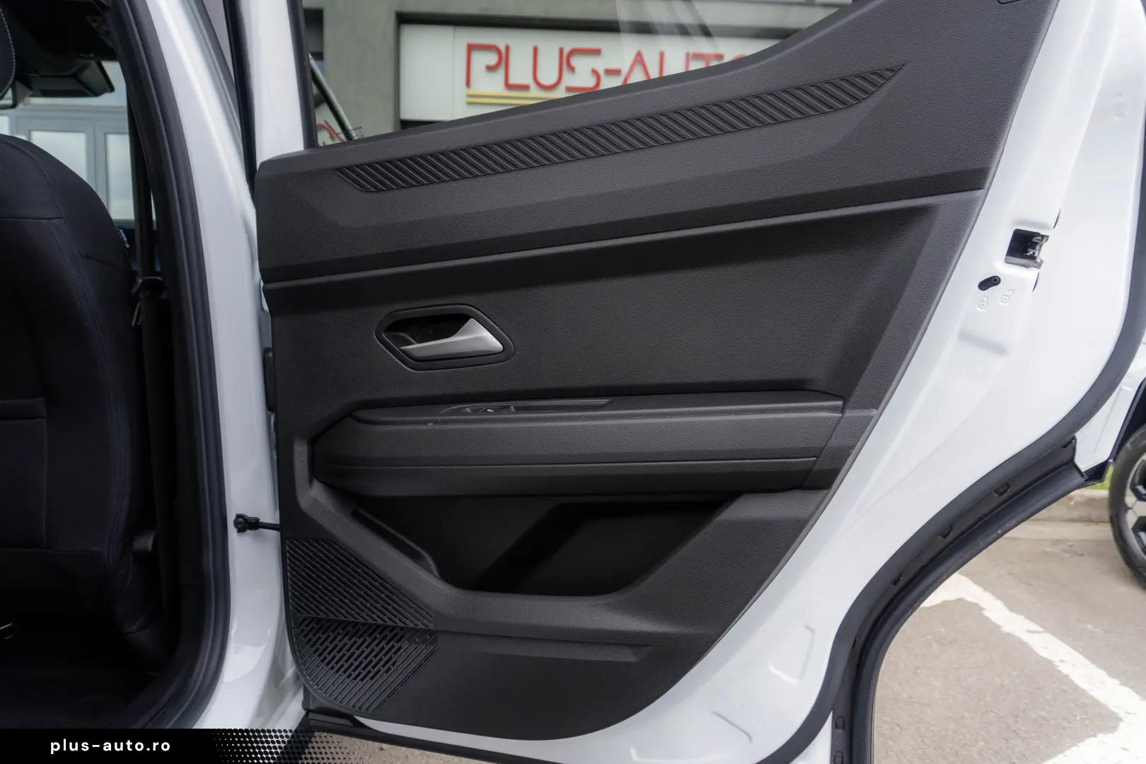 Dacia Duster Hybrid 140 Journey - autovehicul nou 0km