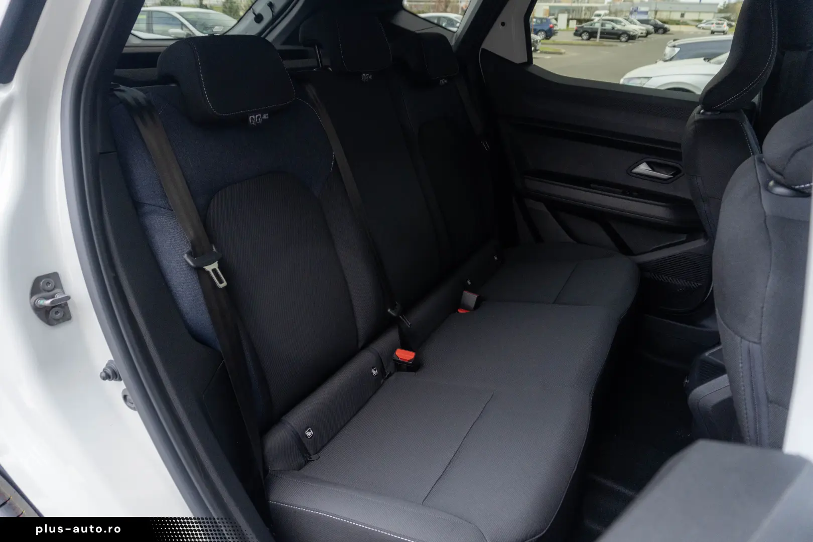 Dacia Duster Hybrid 140 Journey - autovehicul nou 0km