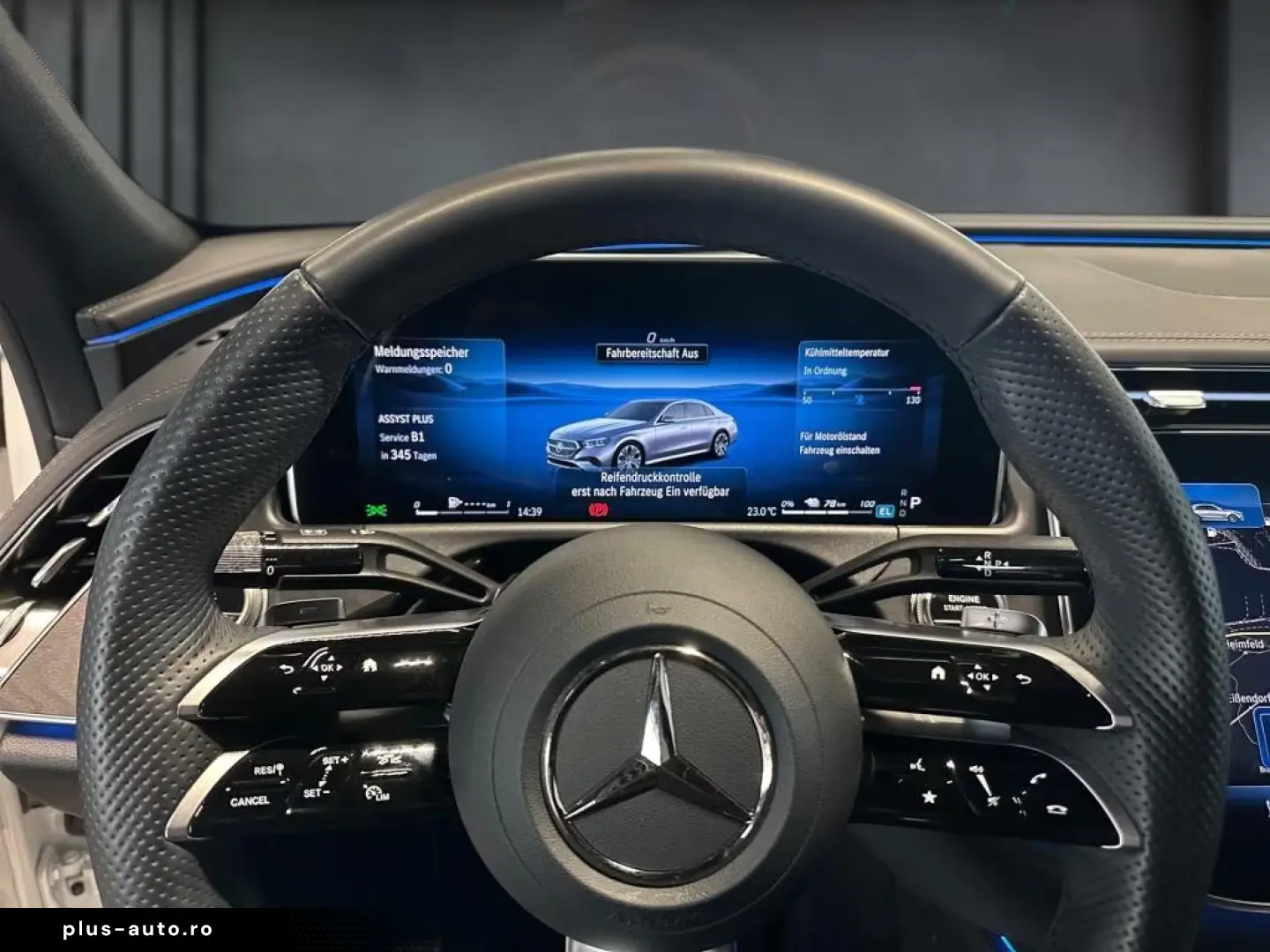 Mercedes-Benz E 300 e AMG LED MBUX 360 KAM