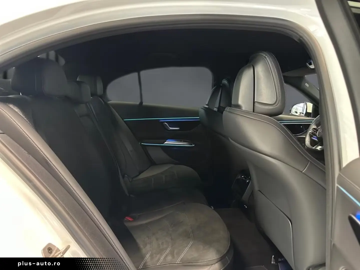 Mercedes-Benz E 300 e AMG LED MBUX 360 KAM