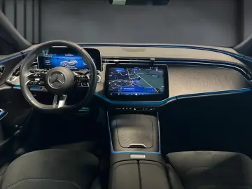 Mercedes-Benz E 300 e AMG LED MBUX 360 KAM