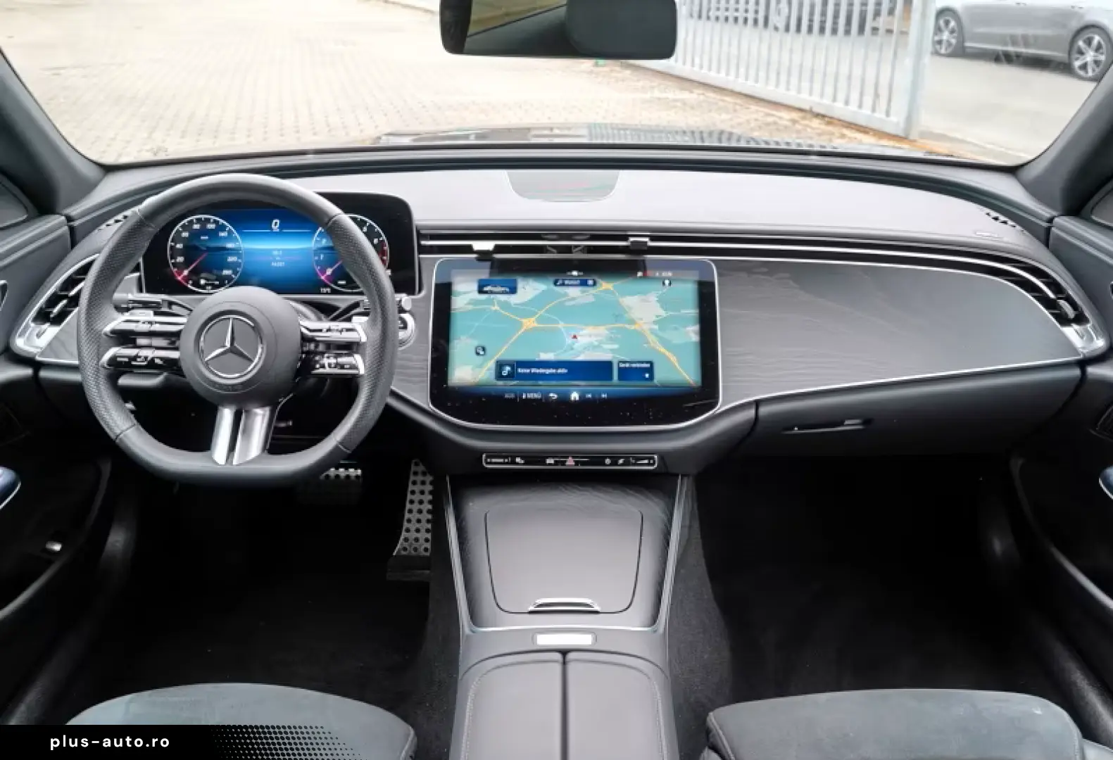 Mercedes-Benz E 200 AMG ADV DISTRONIC CAM TOTW