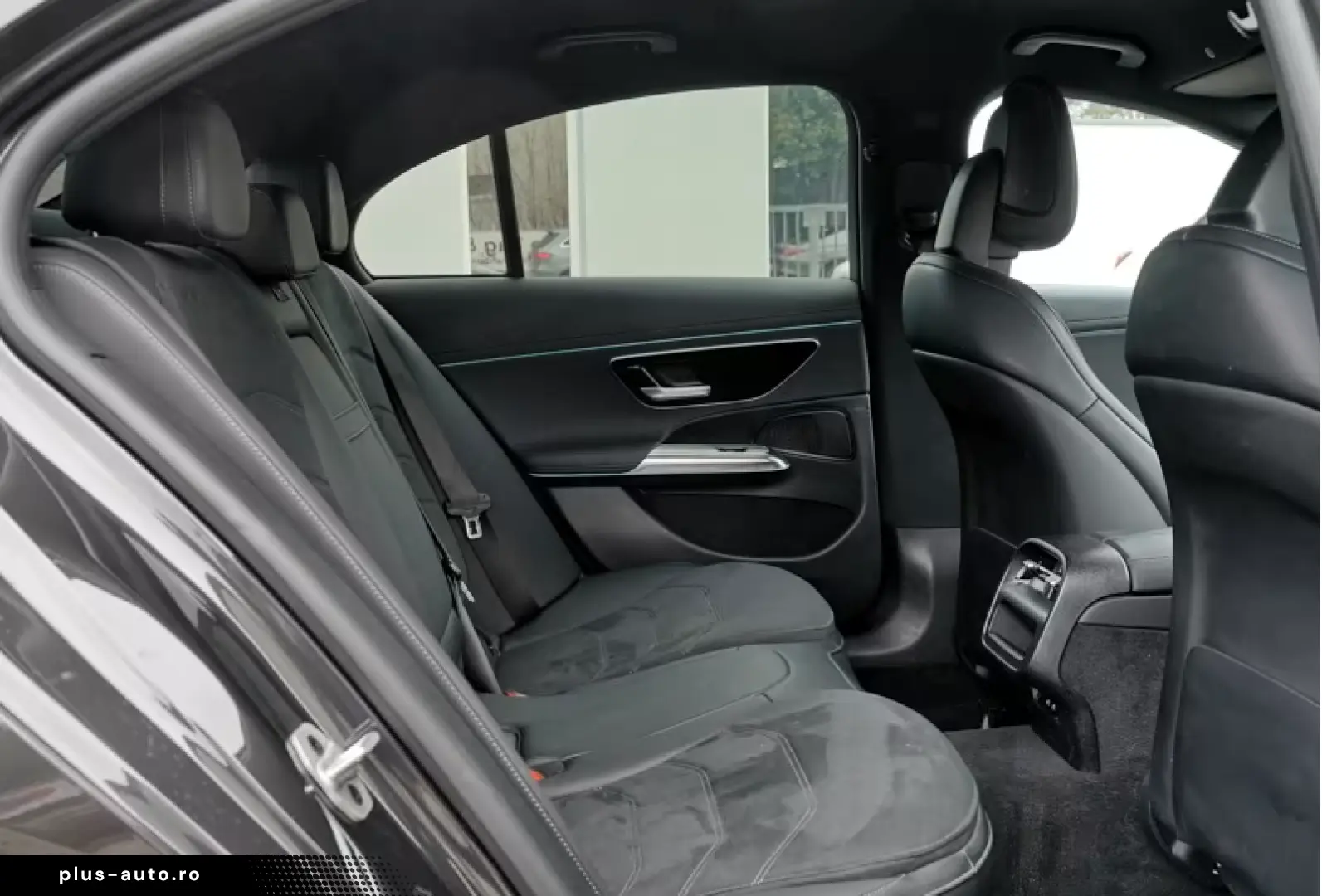 Mercedes-Benz E 200 AMG ADV DISTRONIC CAM TOTW