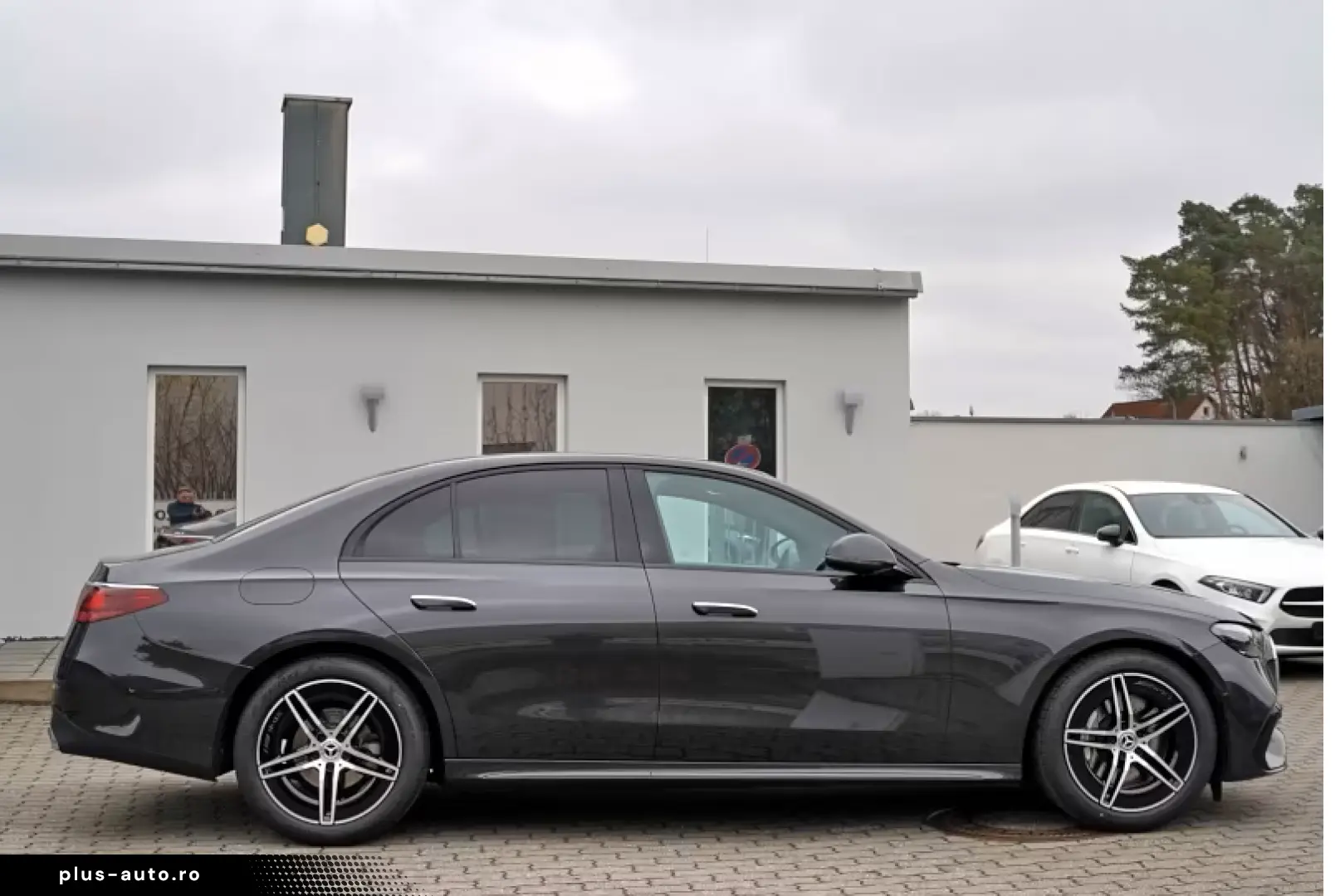 Mercedes-Benz E 200 AMG ADV DISTRONIC CAM TOTW