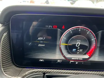 MERCEDES BENZ AMG G63 SPEEDSHIFT 9G-TRONIC GRAND EDITION