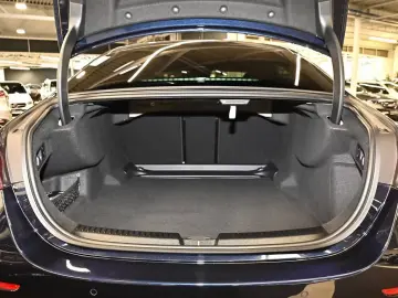 Mercedes-Benz E 200 AMG Sport Advanced  Distr. LED