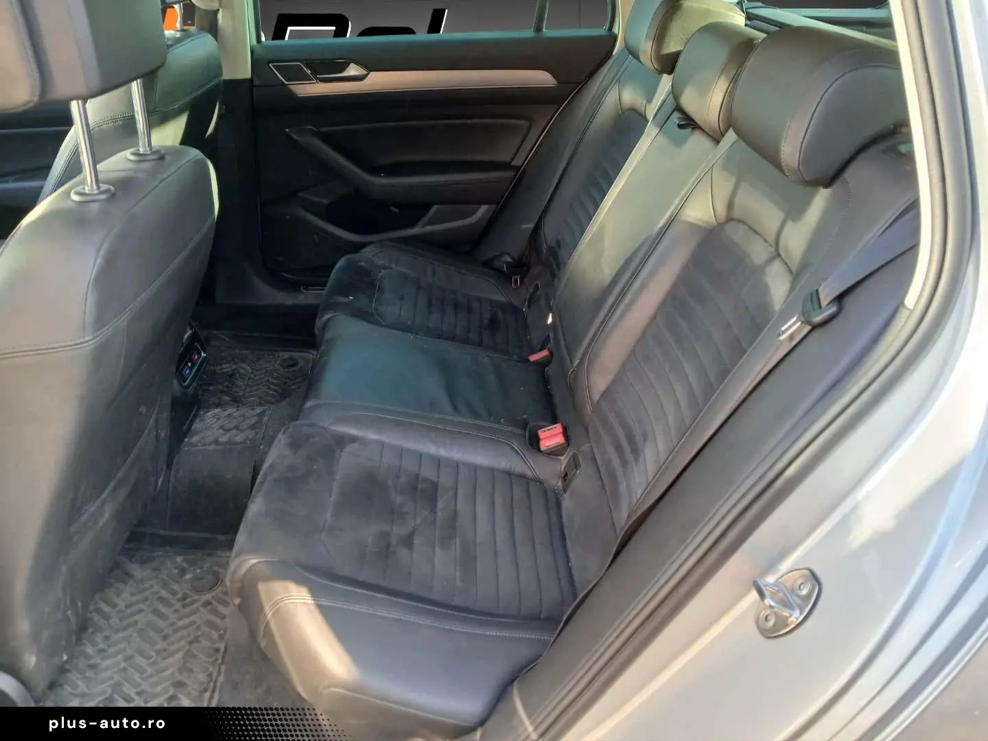 Volkswagen Passat Variant 2 0 TDI BMT DSG  Highline