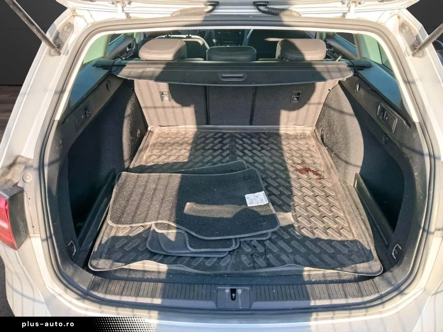 Volkswagen Passat Variant 2 0 TDI BMT DSG  Highline