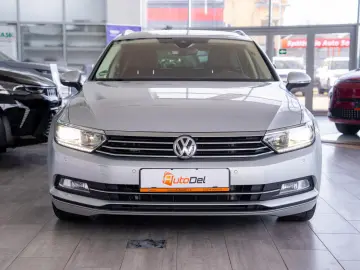 Volkswagen Passat Variant 2 0 TDI BMT DSG  Highline