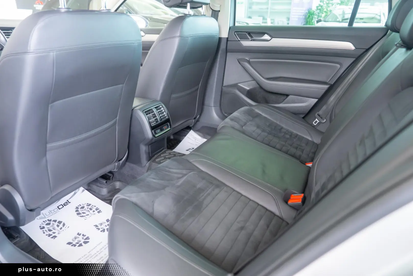Volkswagen Passat Variant 2 0 TDI BMT DSG  Highline