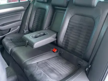Volkswagen Passat Variant 2 0 TDI BMT DSG  Highline
