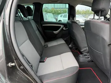 Dacia Duster 1.6i GPL 2013