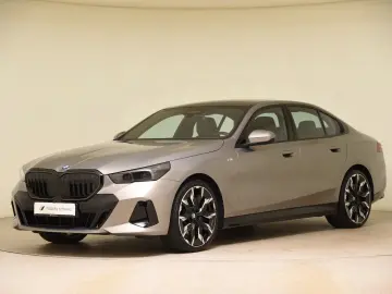 BMW 520d xDrive M Sport Pro ACC Pano LED 360  AHK