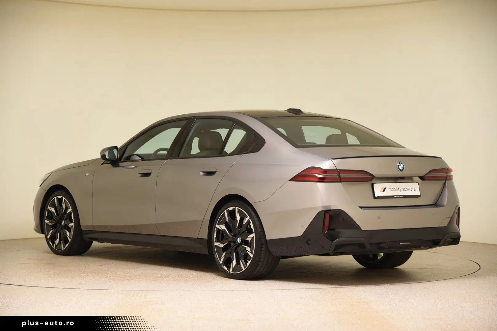 BMW 520d xDrive M Sport Pro ACC Pano LED 360  AHK