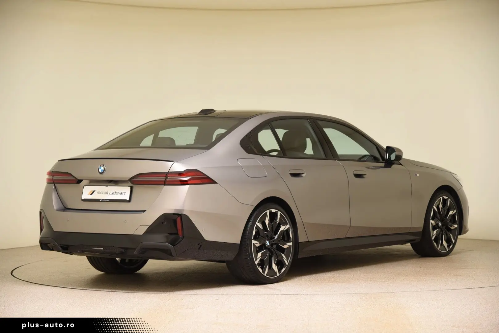 BMW 520d xDrive M Sport Pro ACC Pano LED 360  AHK