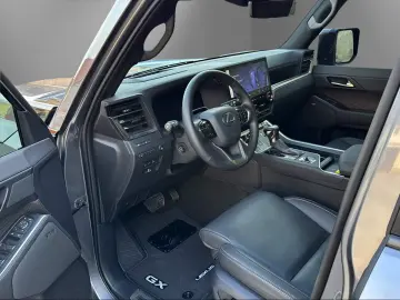 Lexus GX 550 Luxury  V6 349 PS 4x4 AVS Mark