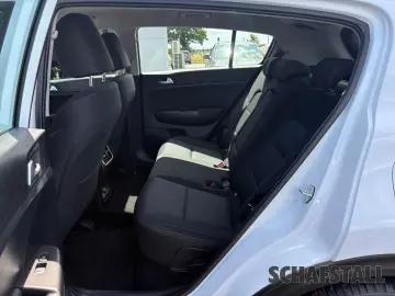 KIA Sportage 1.6 CRDI 48V DCT AWD Vision Komfort-Pak