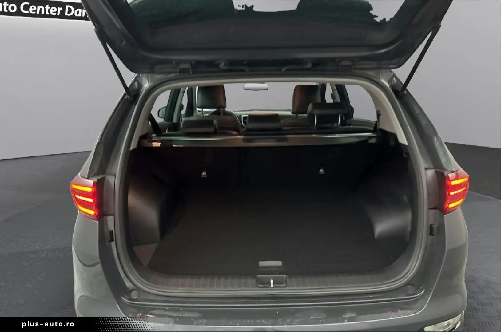 KIA Sportage 1.6 CRDI AWD DCT Black Edition  LEDER N