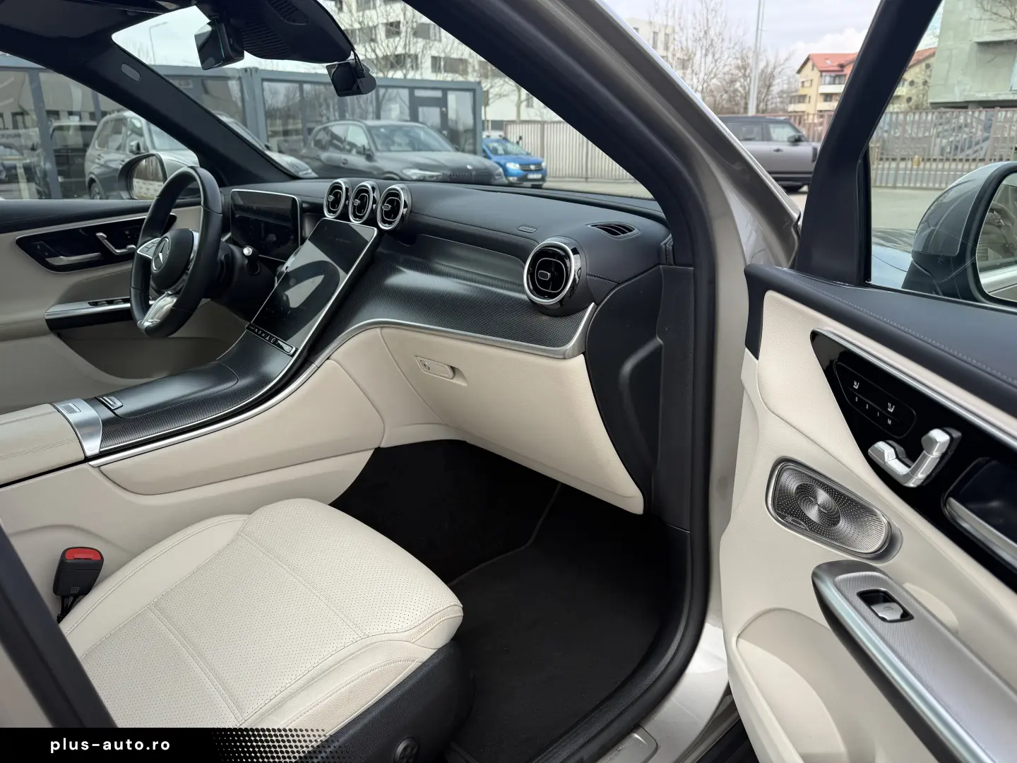 Mercedes-Benz GLC 300e -4X4  Burmaster Ventilatie Panoramic