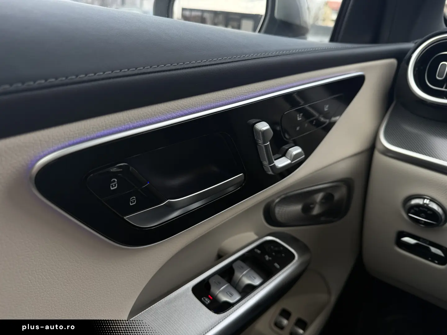 Mercedes-Benz GLC 300e -4X4  Burmaster Ventilatie Panoramic