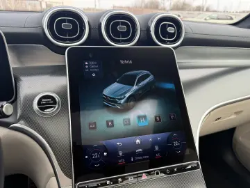 Mercedes-Benz GLC 300e -4X4  Burmaster Ventilatie Panoramic