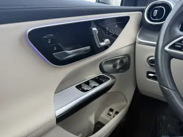 Mercedes-Benz GLC 300e -4X4  Burmaster Ventilatie Panoramic