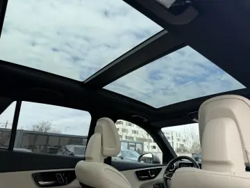 Mercedes-Benz GLC 300e -4X4  Burmaster Ventilatie Panoramic