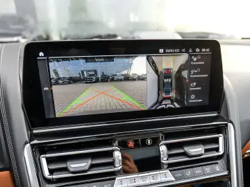 BMW M850i xDrive Gran Coupé HUD PANO ACC RFK NAVI