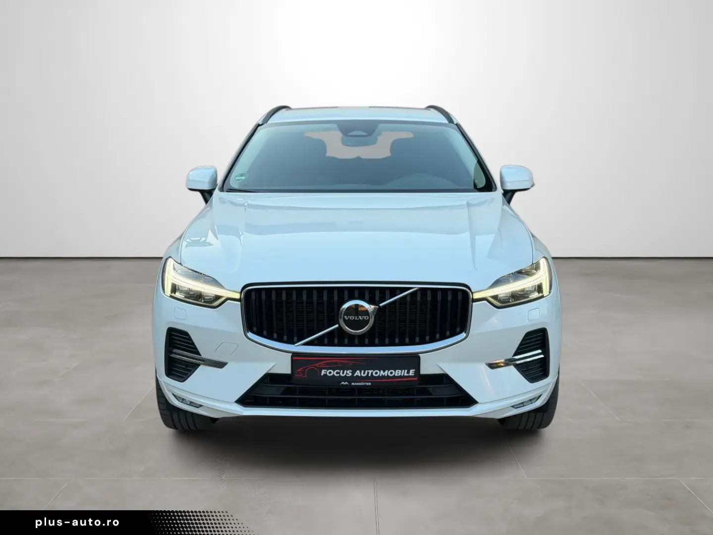 Volvo XC60 B4 AWD 2023  TVA deductibil  garantie