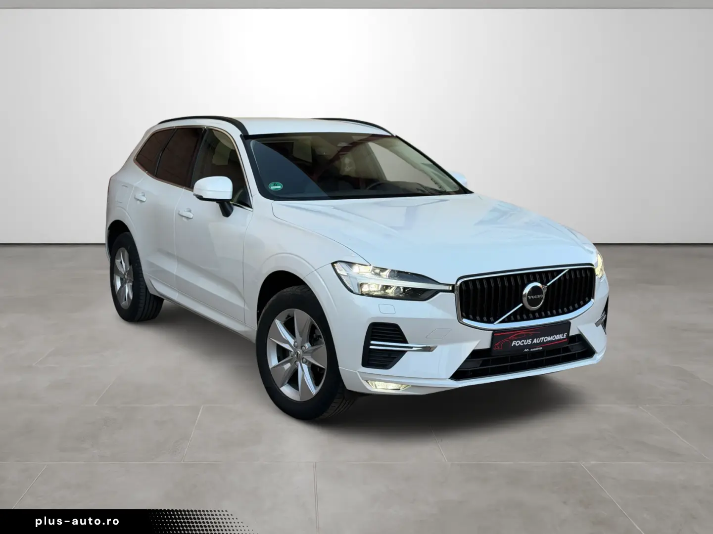 Volvo XC60 B4 AWD 2023  TVA deductibil  garantie