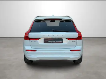 Volvo XC60 B4 AWD 2023  TVA deductibil  garantie