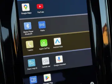 Volvo XC60 B4 AWD 2023  TVA deductibil  garantie