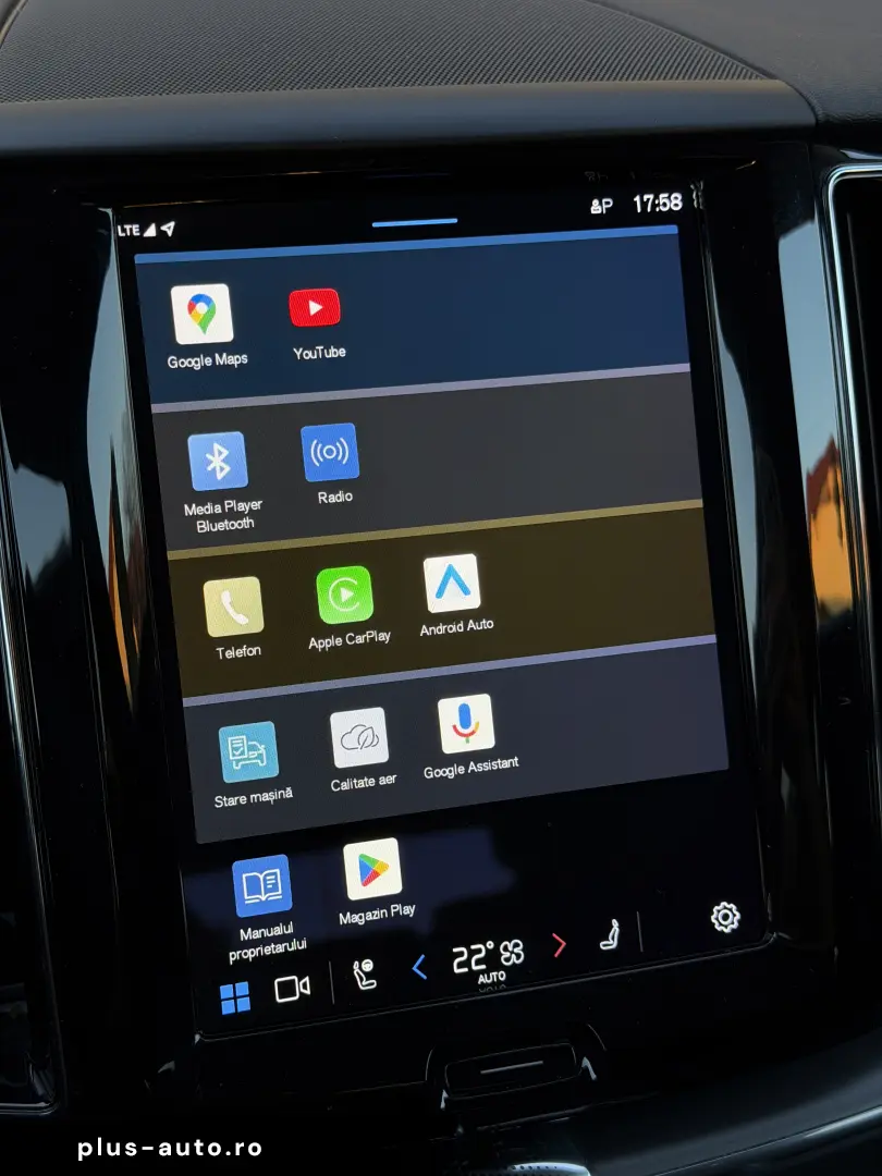 Volvo XC60 B4 AWD 2023  TVA deductibil  garantie