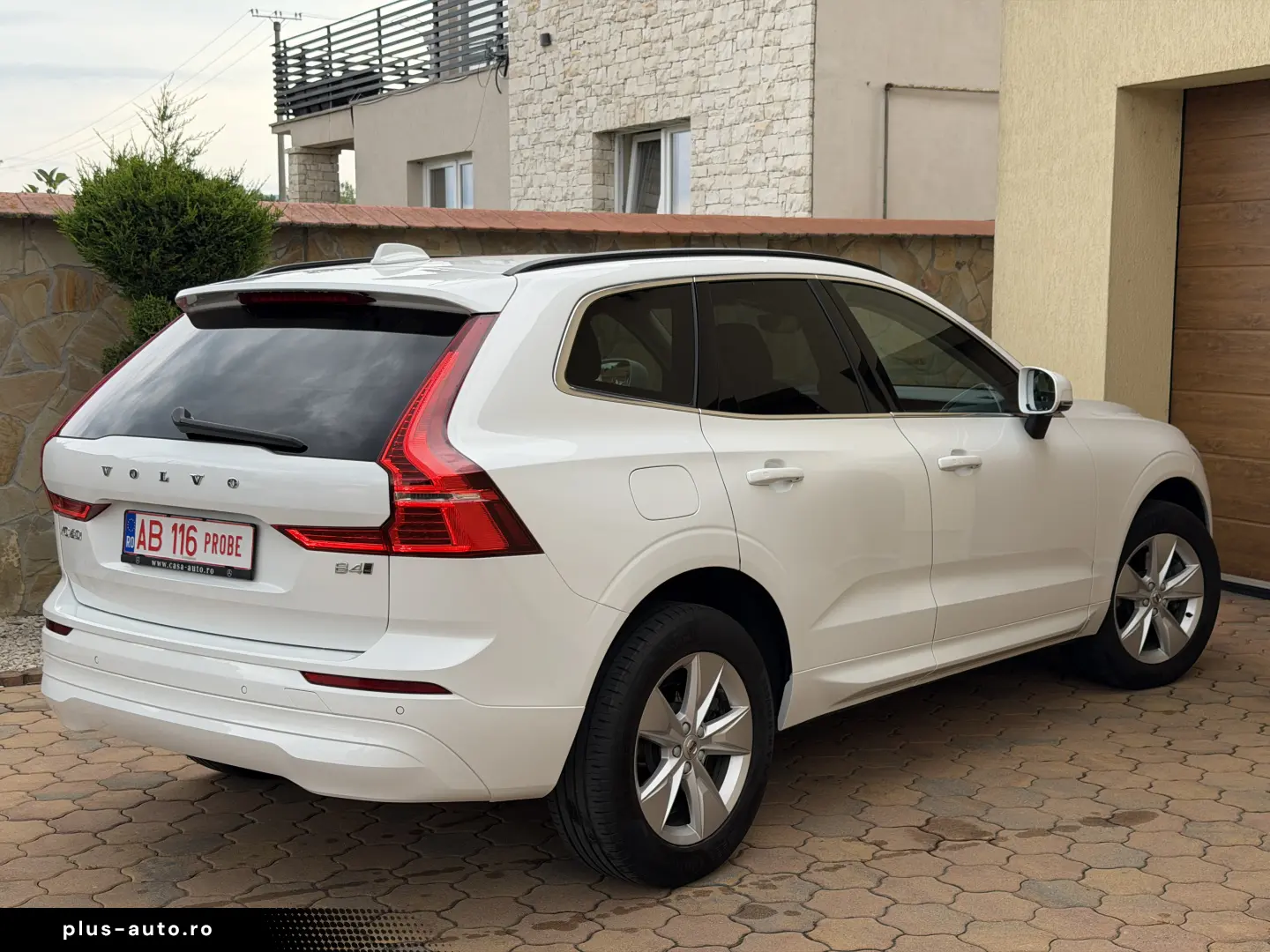 Volvo XC60 B4 AWD 2023  TVA deductibil  garantie