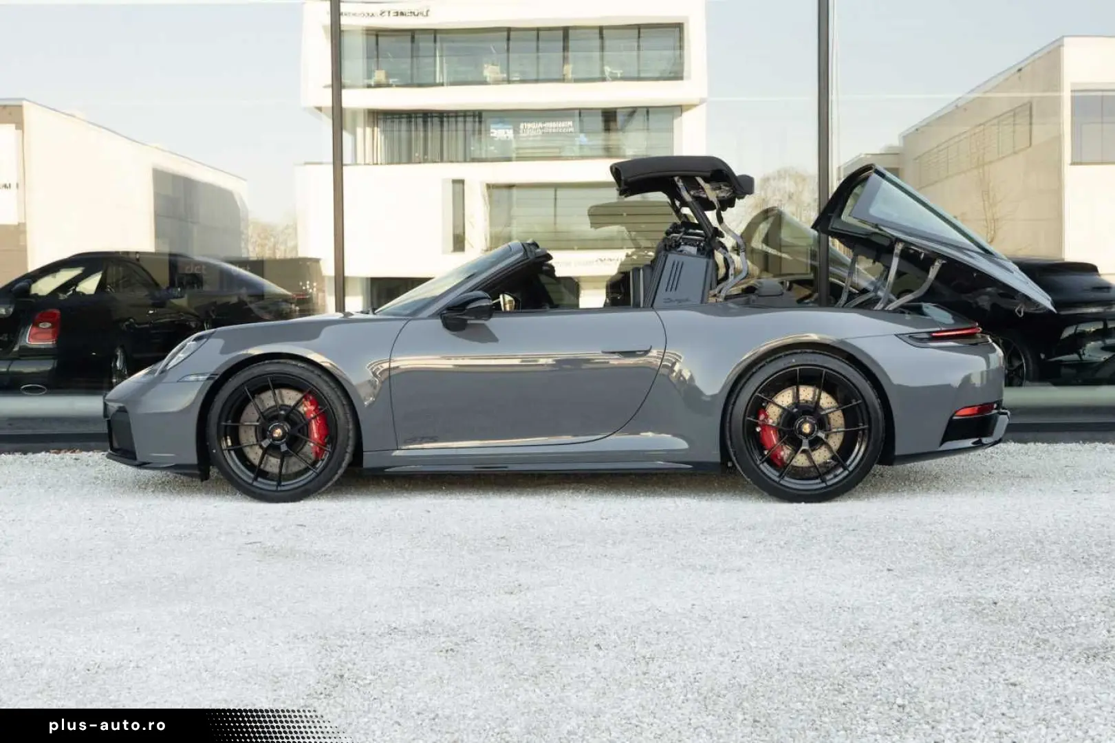 PORSCHE 992 Targa 4 GTS 18 Way SportDesign BOSE Coolings