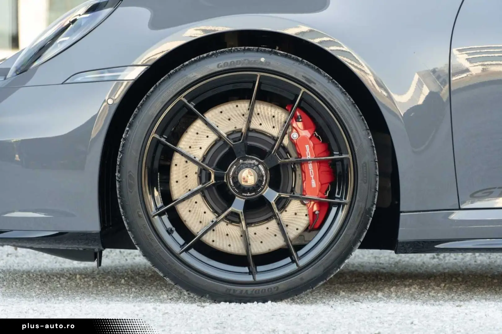 PORSCHE 992 Targa 4 GTS 18 Way SportDesign BOSE Coolings