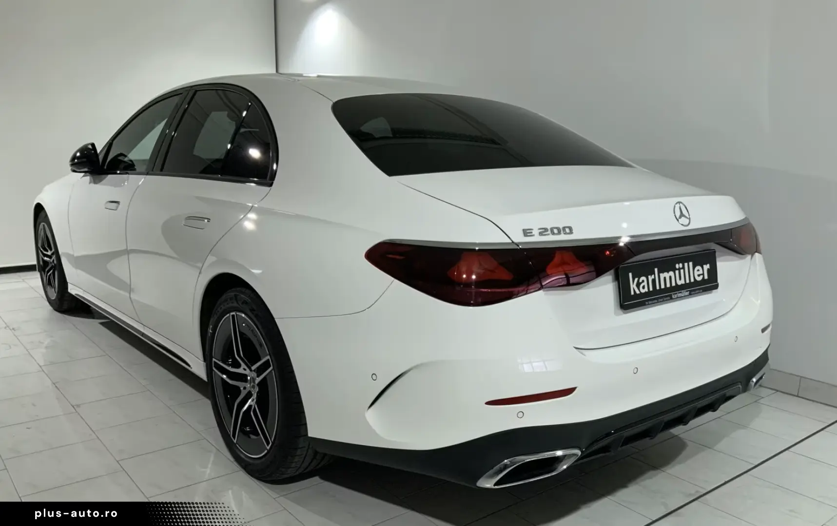 Mercedes-Benz E 200 AMG-L  Night LED Keyless