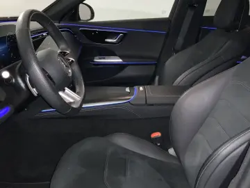 Mercedes-Benz E 200 AMG-L  Night LED Keyless