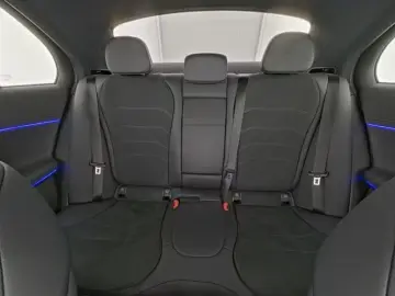 Mercedes-Benz E 200 AMG-L  Night LED Keyless